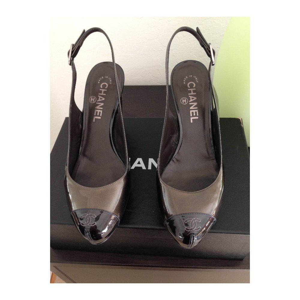 Auth Chanel CC LOGO TOE bronze w/ black slingback pumps box bags SZ 7 US 37 EU - Picture 2 of 11